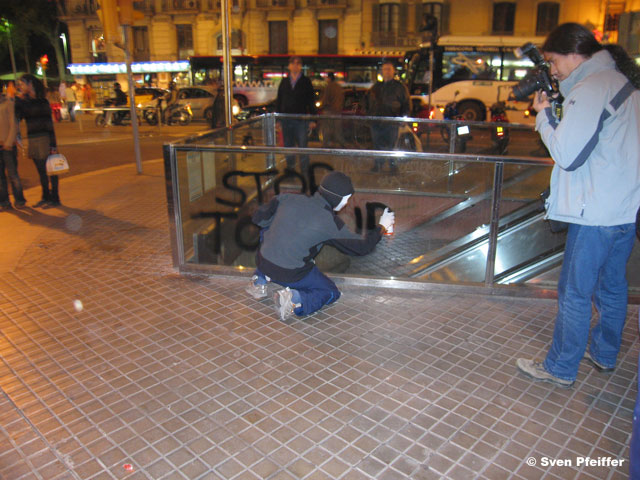 demonstration against torture Barcelona 2005