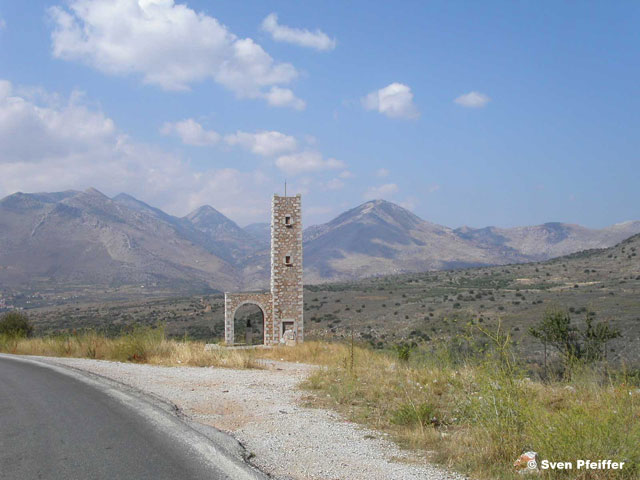 lonesome tower greece